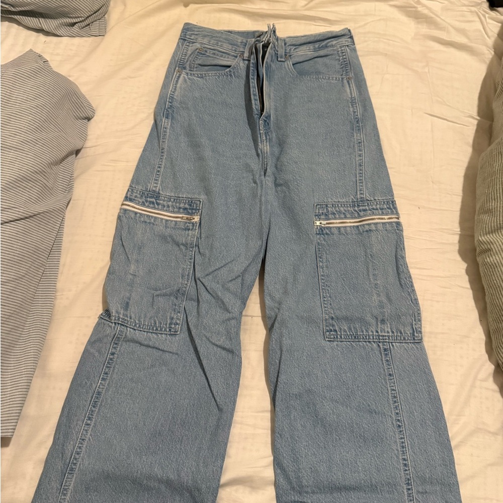 Women's Blue Cargo Jeans-levis